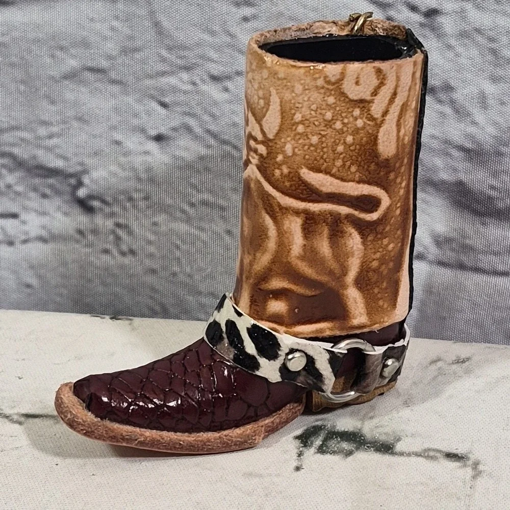 Queretaro Mexico Cowboy‎ Boot Keychain Bull Embossed Travel Souvenir